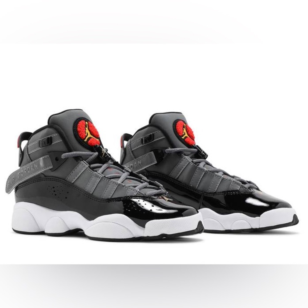 Jordan 6 Hightop Sneakers